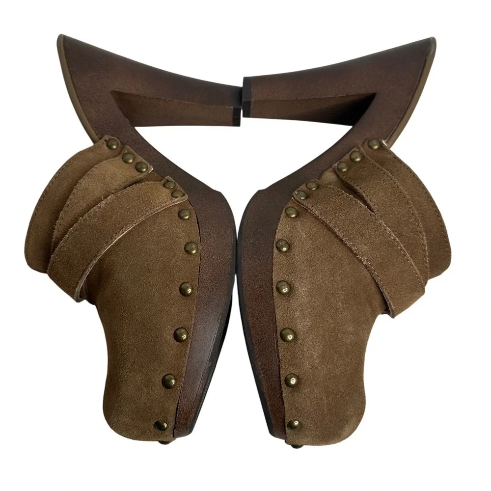 Dana‎ Buchman Tan Suede Hazelton Desert Riveted Clogs Boho Retro Platform SZ 8